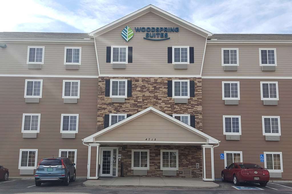 WoodSpring Suites Midland - photo 7