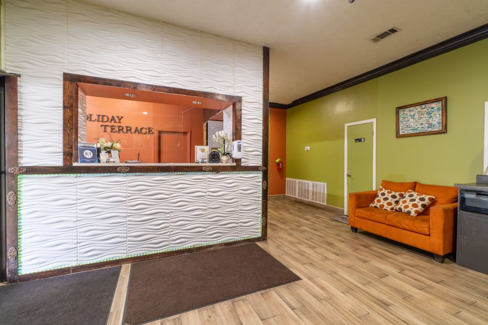 Holiday Terrace Motel - photo 5