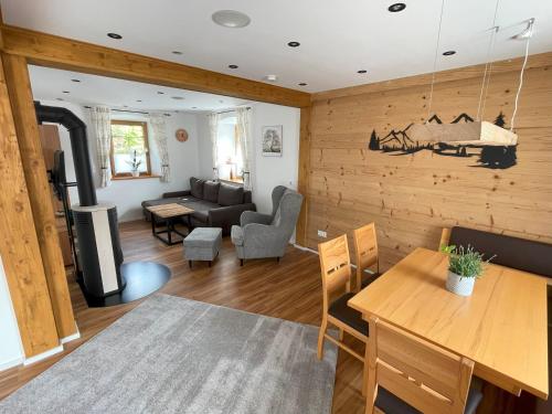 Ferienhaus bei Fischer s — hotel in Wallenfels