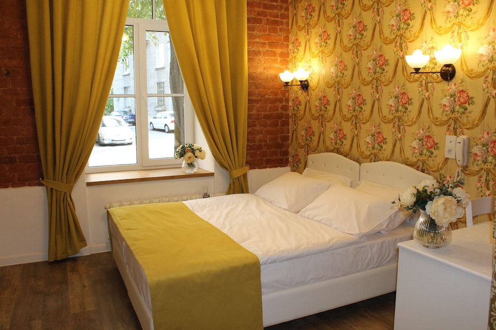 Petrovskiy Art Loft — 4-Star Luxury Hotel in Saint Petersburg, Russia