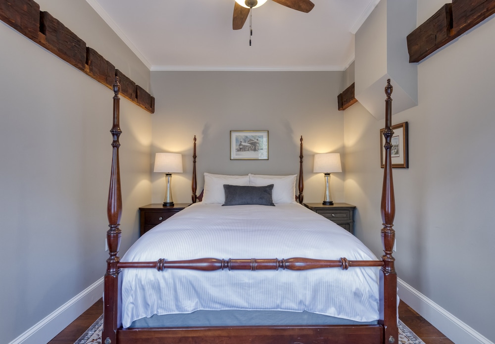 The Park Inn - photo 6