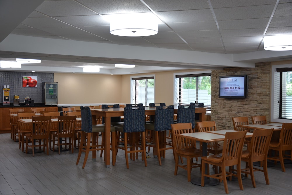 Cape Cod Hotel - photo 19