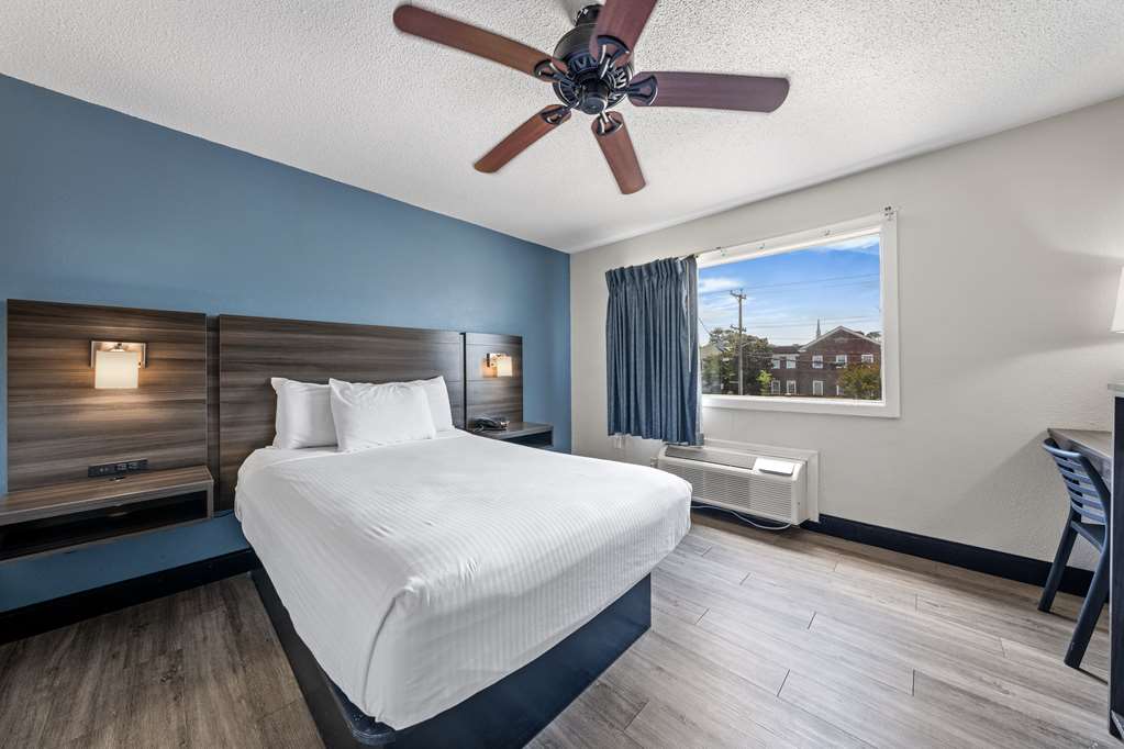 SureStay Hotel by Best Western Virginia Beach Royal Clipper - photo 24