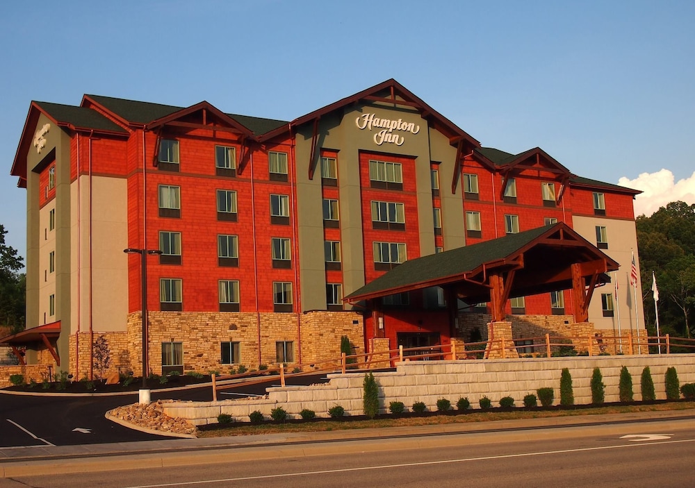 Hampton Inn Pigeon Forge - photo 2