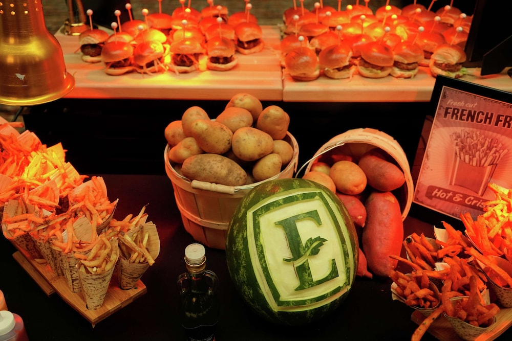 Embassy Suites by Hilton Seattle North Lynnwood - photo 40
