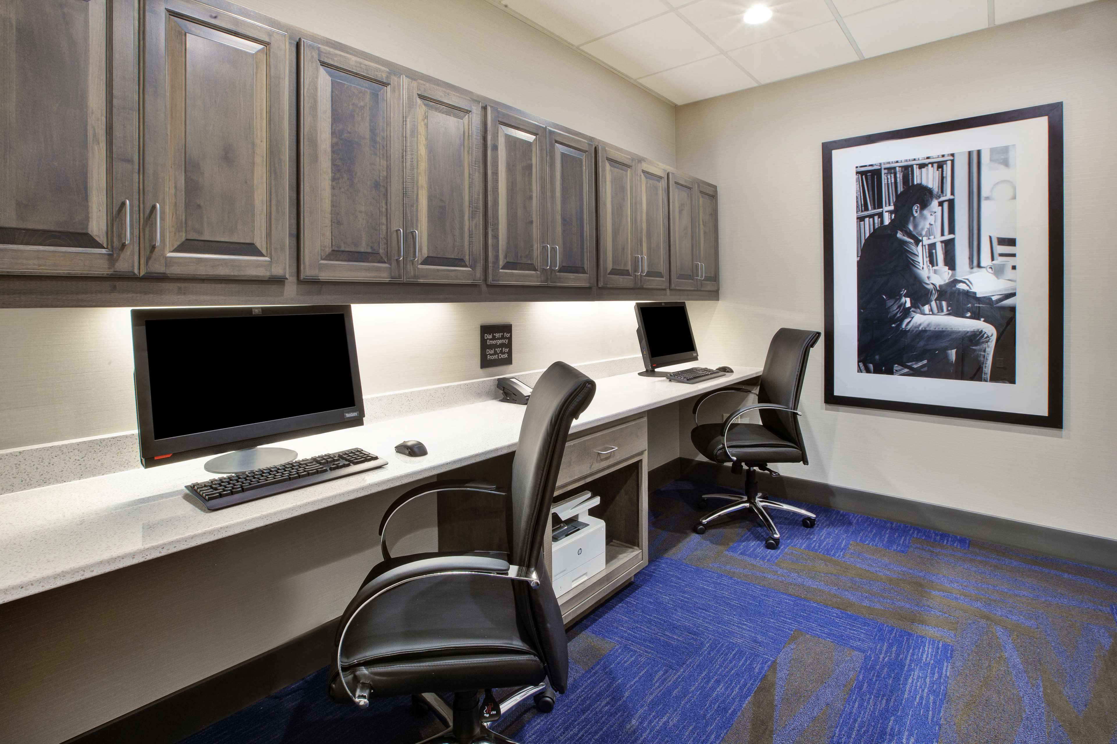 Hampton Inn & Suites Southwest Sioux Falls - photo 19