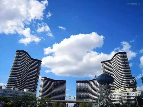 Daihegangwan Qingshe Seaview Hotel Apartment in Suizhong, People's Republic of China