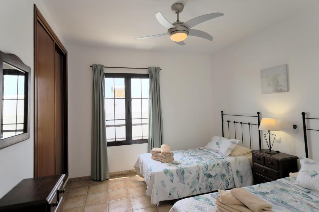 Charming Los Mojones Villa 3 Bedrooms Child Friendly Pool Villa Lise — 4-Star Luxury Hotel in Tias, Spain