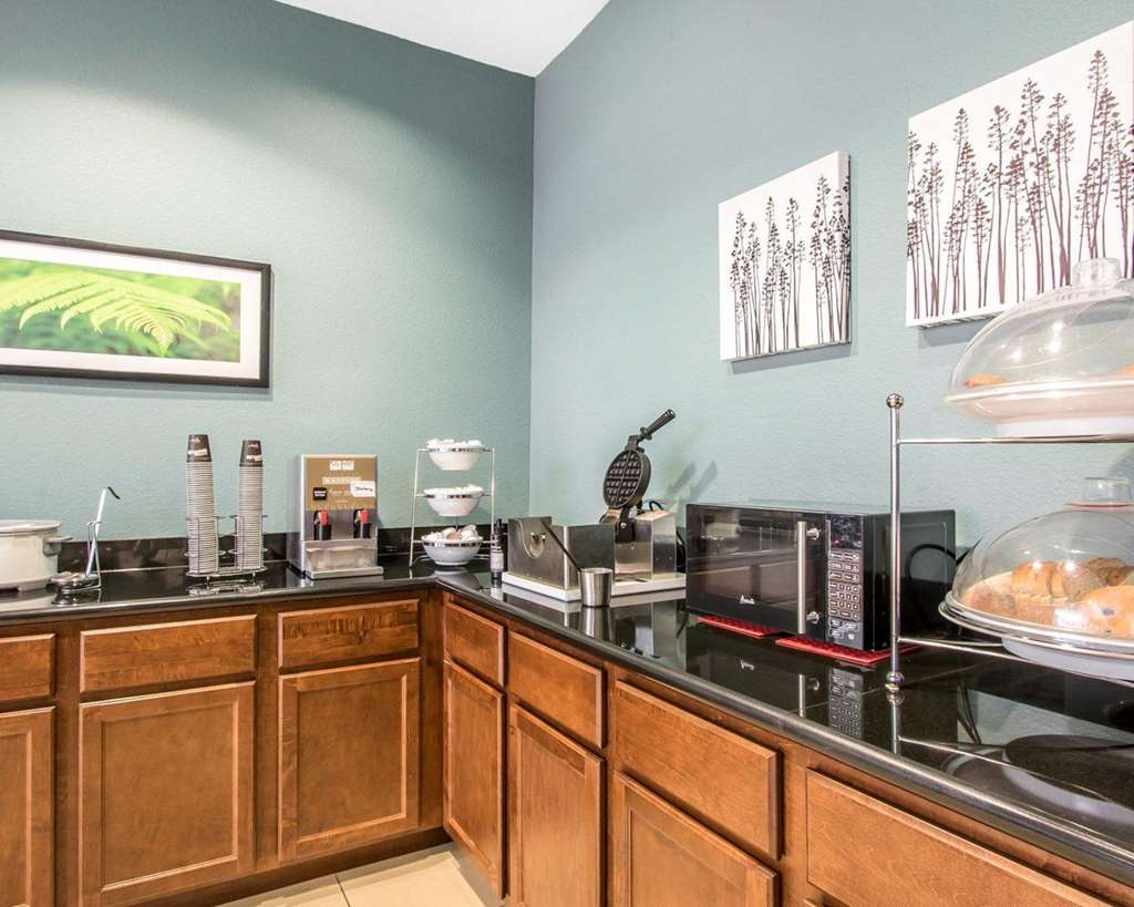 MainStay Suites Meridian Bonita Lakes - photo 24