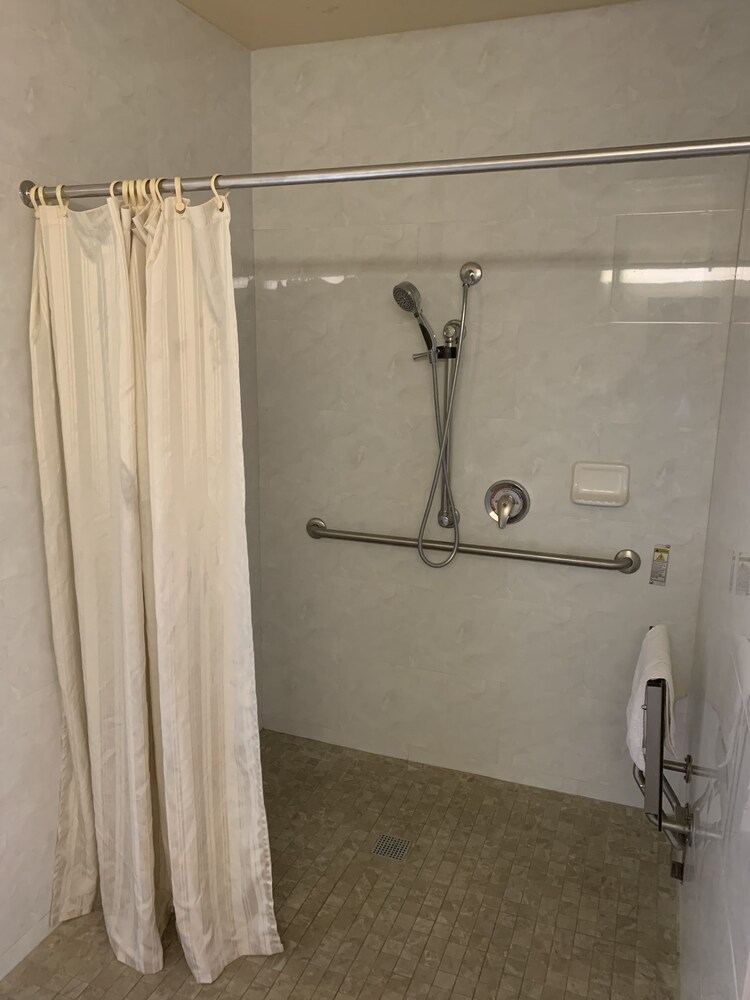 Grandpark Inn - photo 17