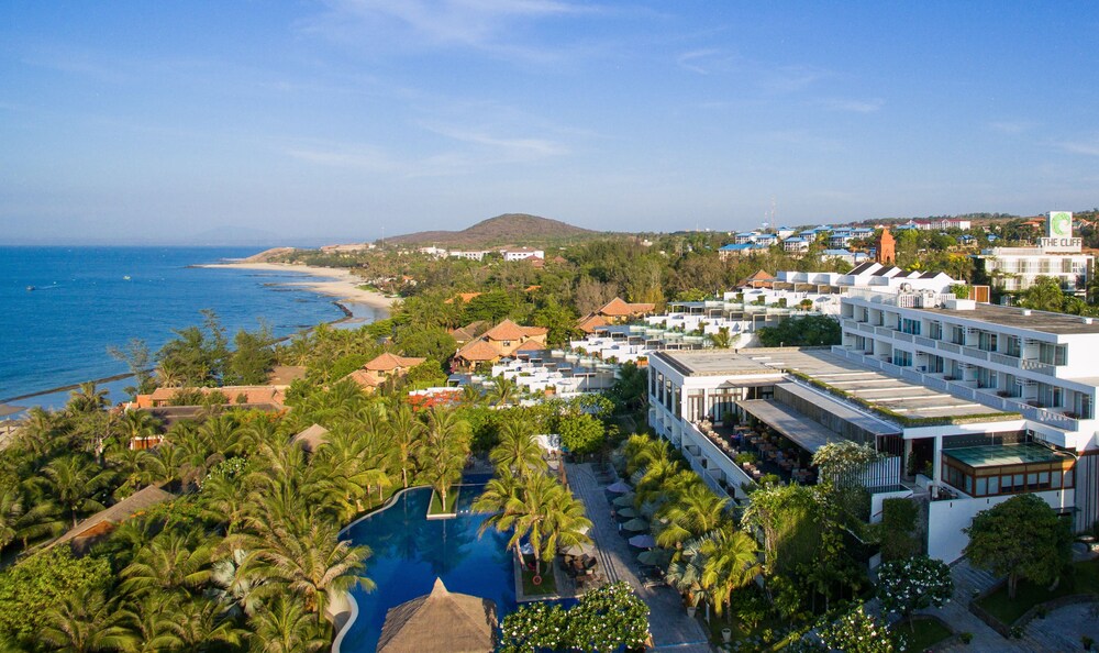 The Cliff Resort & Residences — 4-Star Luxury Hotel in Phan Thiet, Vietnam