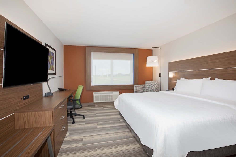 Holiday Inn Express & Suites Sioux City North Event Center by IHG - photo 21