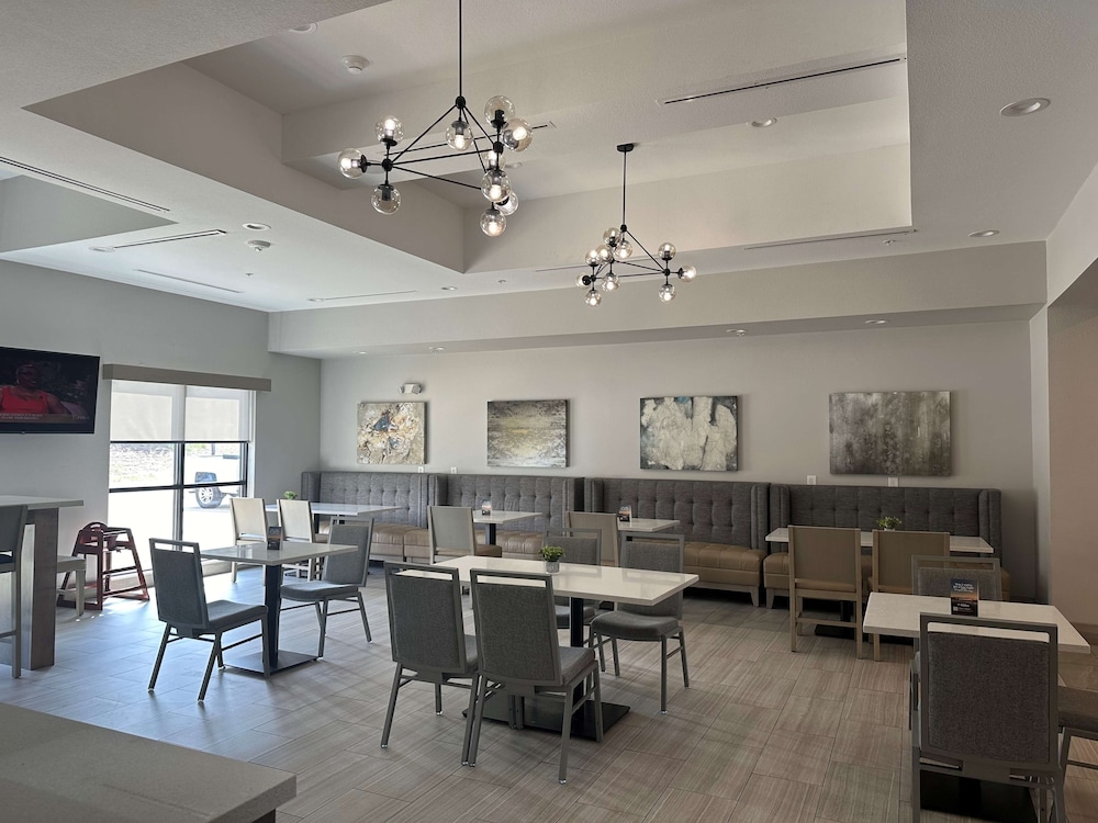 Best Western Plus Chandler - photo 15
