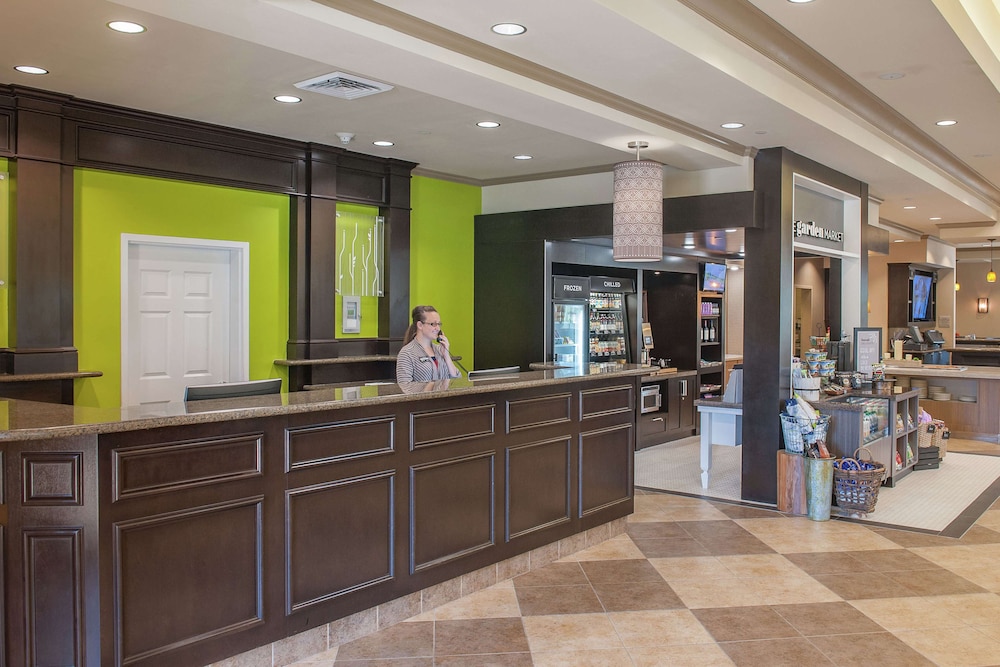 Hilton Garden Inn Pensacola Airport Medical Center - photo 4