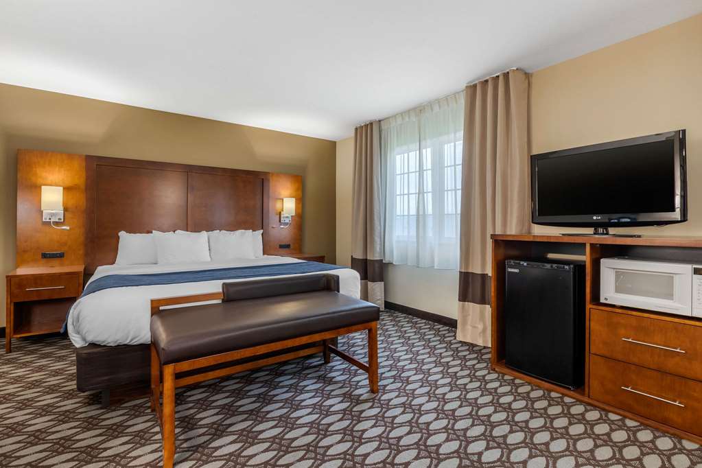 Comfort Inn Story City - photo 13