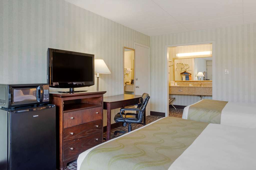 Quality Inn Fredericksburg near Historic Downtown - photo 28