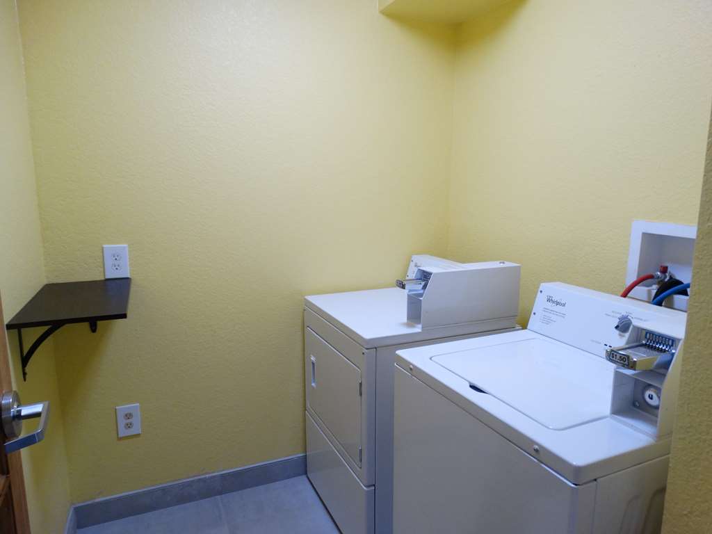 Best Western DeWitt - photo 25