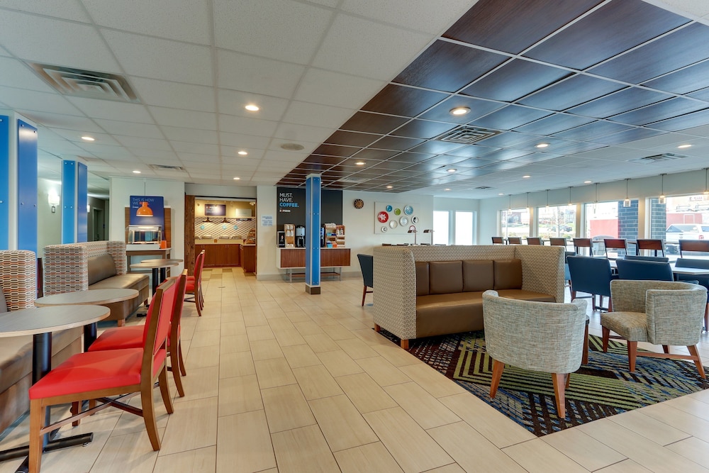 Holiday Inn Express Cincinnati North Monroe by IHG - photo 31