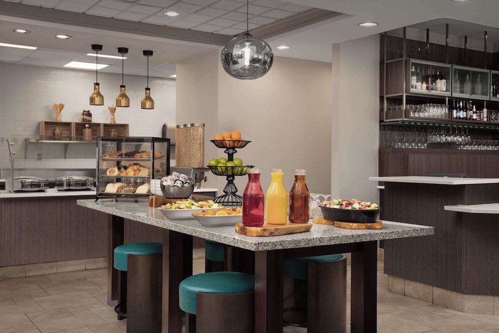 Hilton Garden Inn Columbia Harbison - photo 36