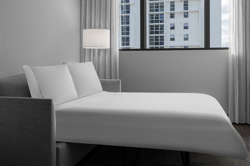 Element Miami Brickell - photo 13