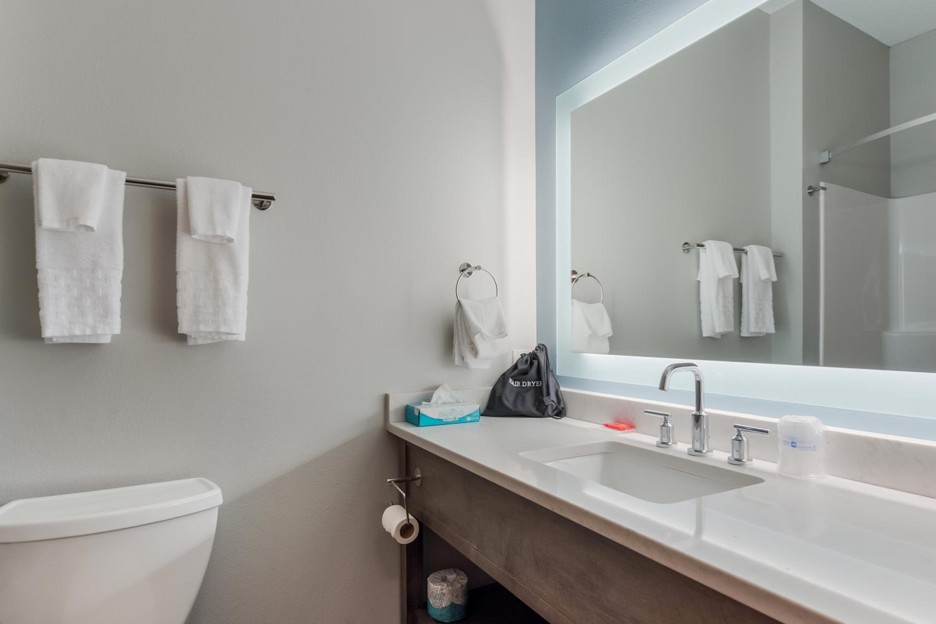 SureStay Plus Hotel by Best Western Highland Poughkeepsie - photo 35