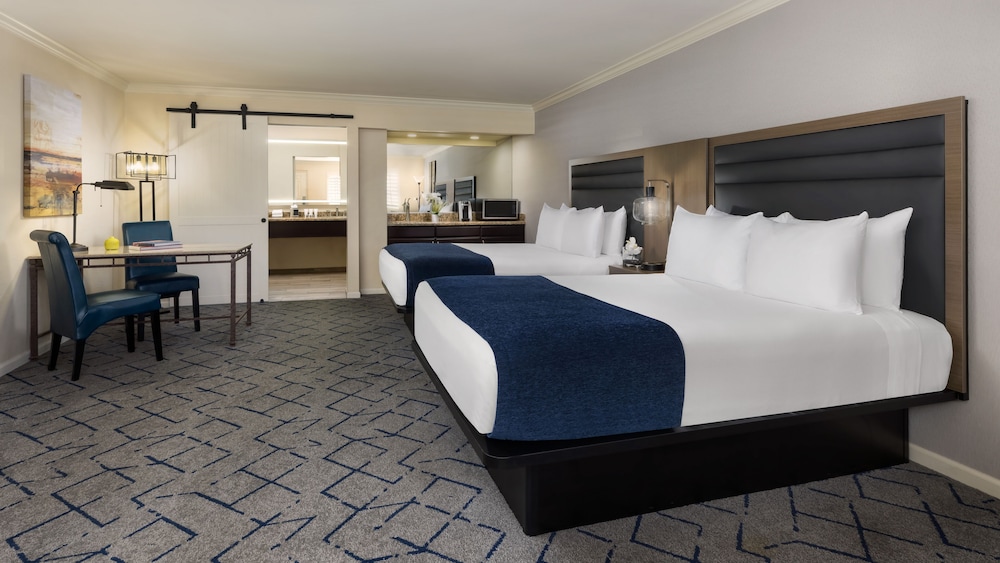 Kimpton Miralina Resort & Villas by IHG - photo 14