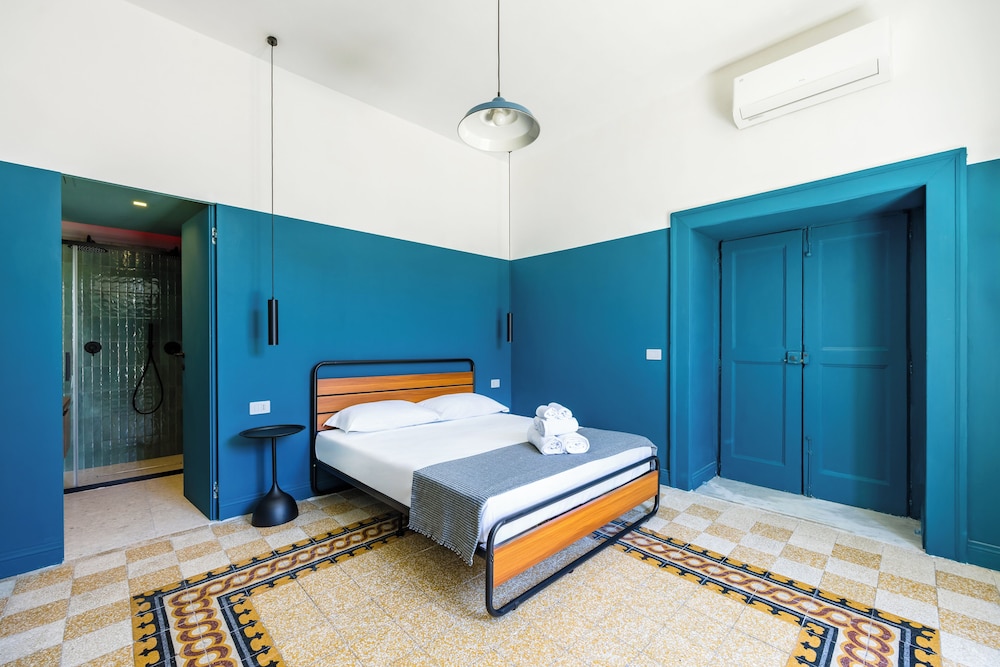 Mood Terrace Toledo at Spanish Quarters — 4-Star Luxury Hotel in Naples, Italy