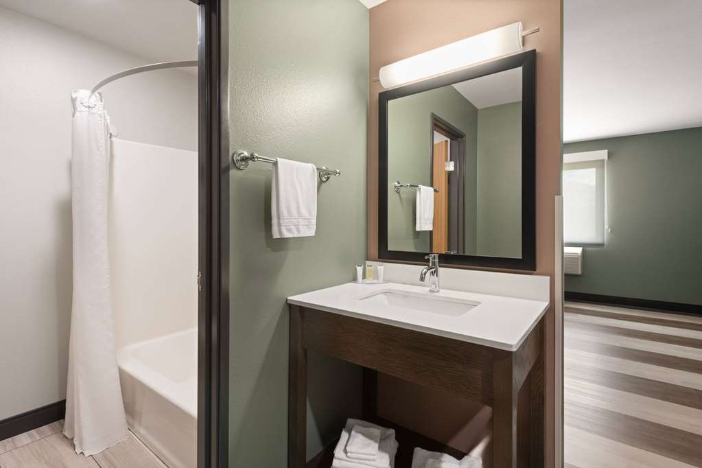Super 8 by Wyndham Big Timber - photo 14