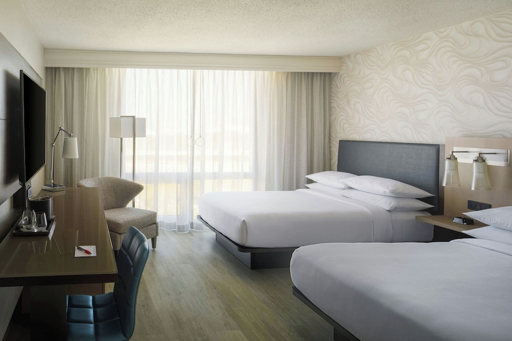 Miami Airport Marriott - photo 11