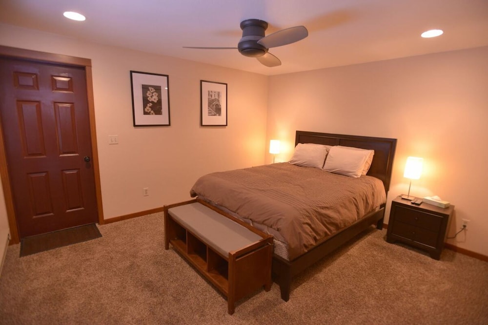 Laid Back Lounge by Casago McCall Donerightmanagement - photo 3