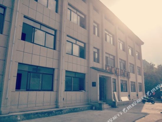 Nine Fu Hotel in Songbai, People's Republic of China