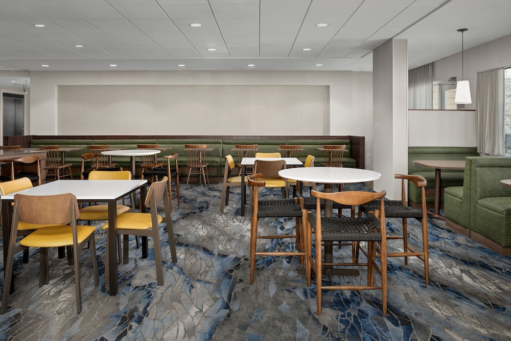 Fairfield Inn & Suites by Marriott Panama City Beach - photo 38