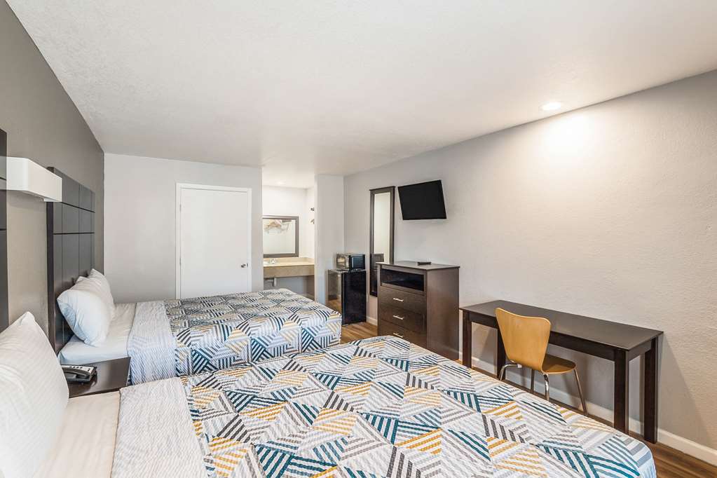 Motel6 Dallas TX - photo 17