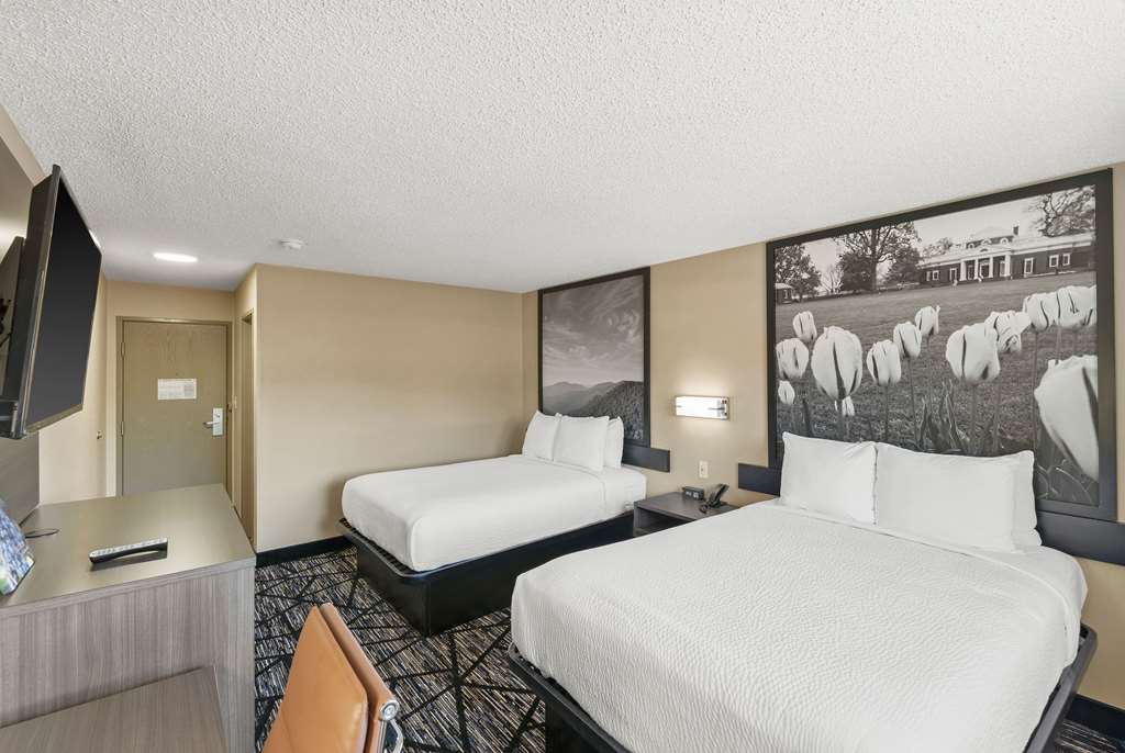 Super 8 by Wyndham Charlottesville - photo 18