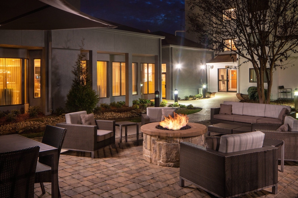 Courtyard by Marriott Nashville Airport - featured photo