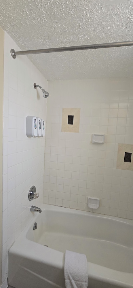 Merida Inn and Suites - photo 26
