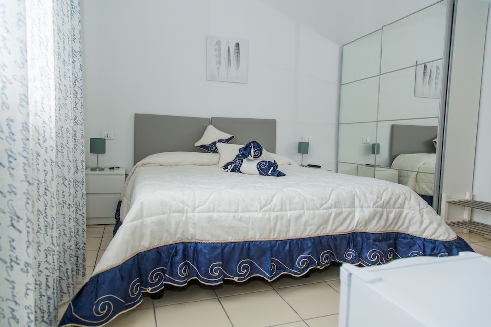 Veda Elegant Rooms — Fiumefreddo Sicilia — photo 2