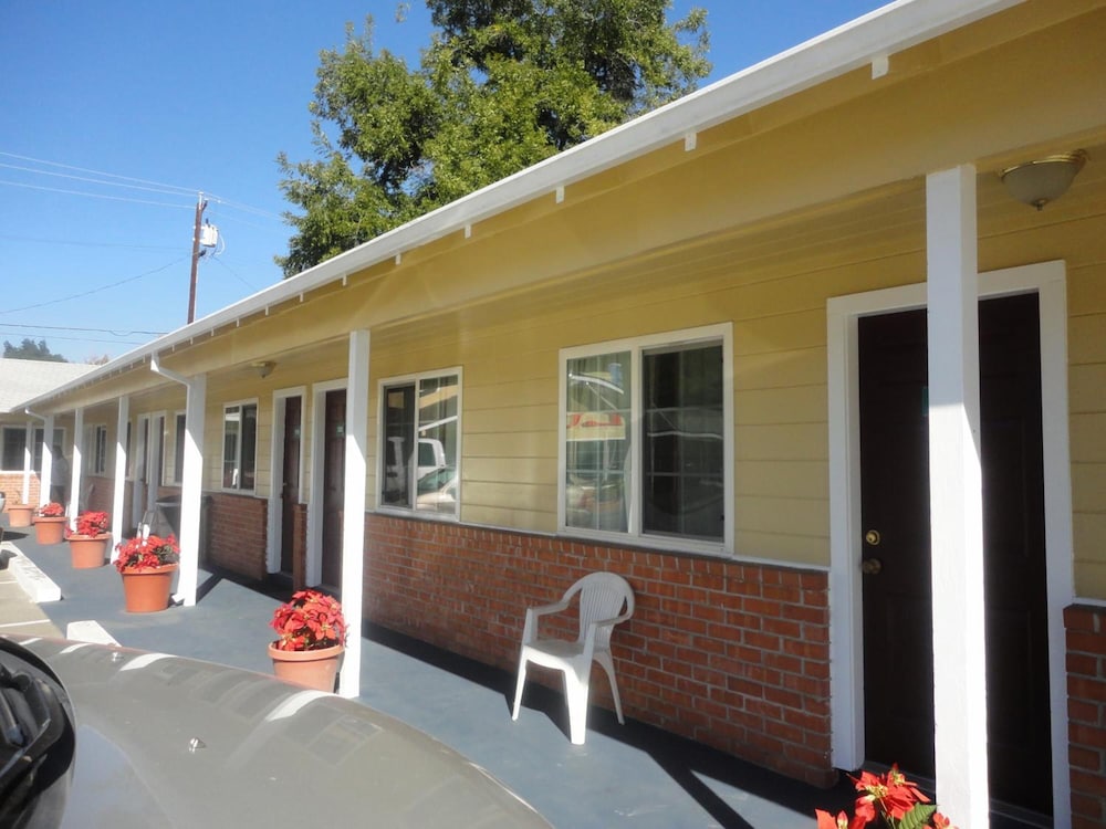 Colusa Motel - photo 29