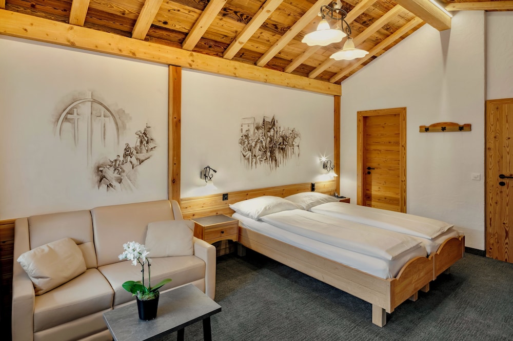 Hotel Antika — hotel in Zermatt