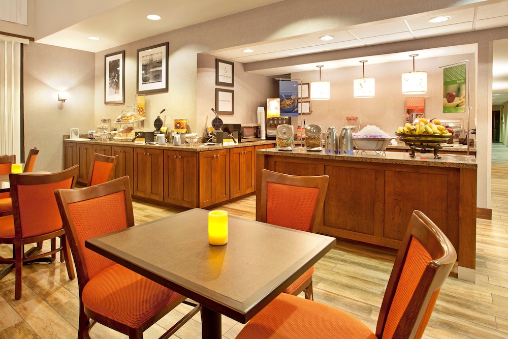 Hampton Inn & Suites El Paso Airport - photo 50
