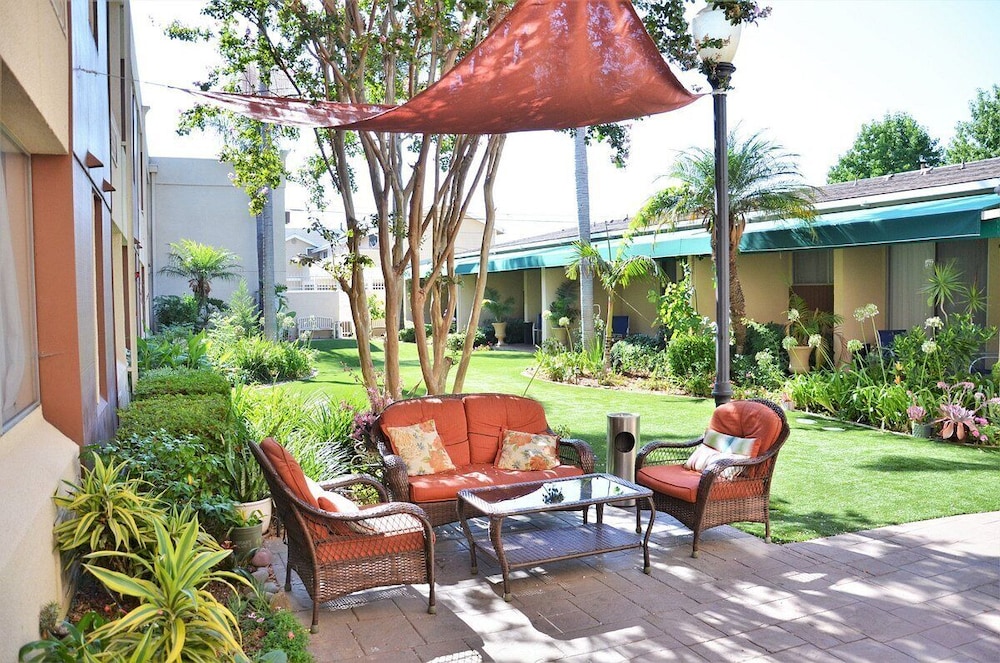 Pacific Garden - photo 4