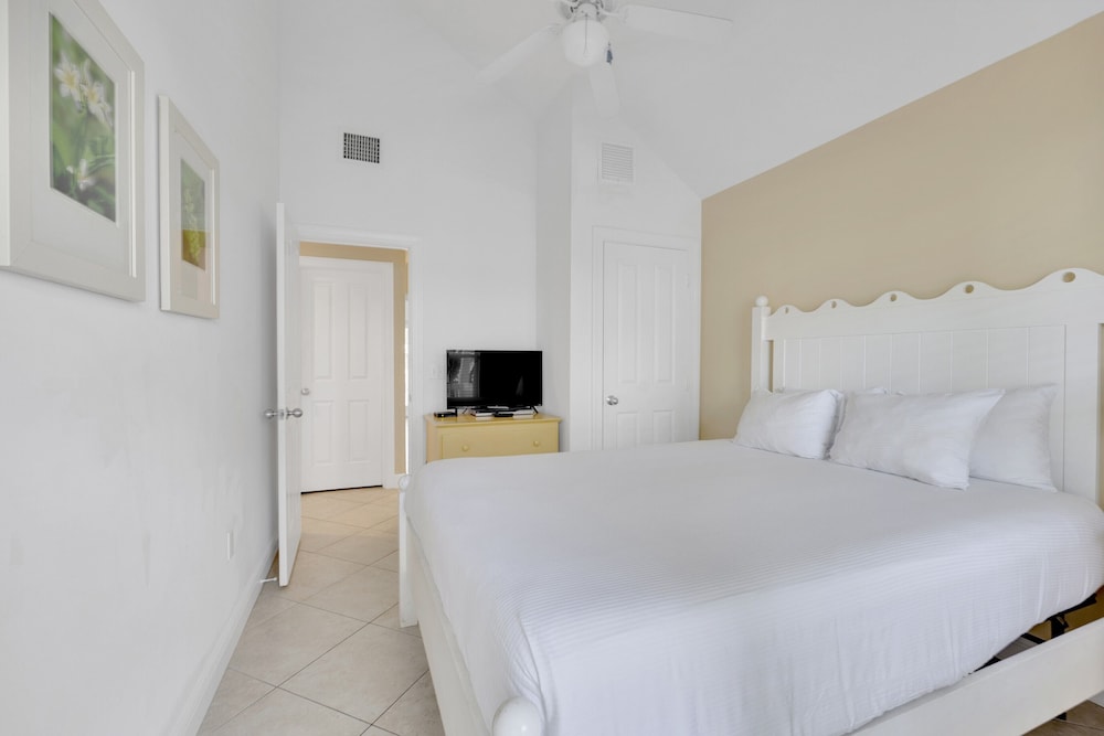 Coral Lagoon Resort Villas & Marina by KeysCaribbean - photo 74