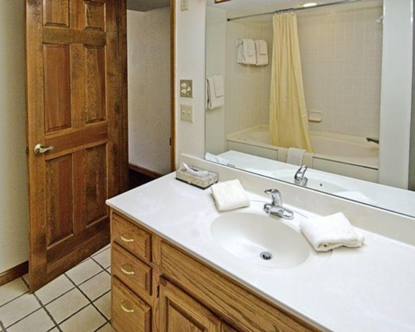 Tree Tops Resort - photo 26