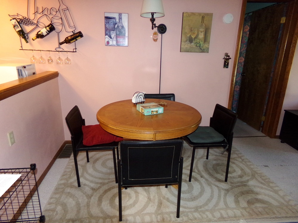 Mountainside 2 Bed 2 Bath - photo 11