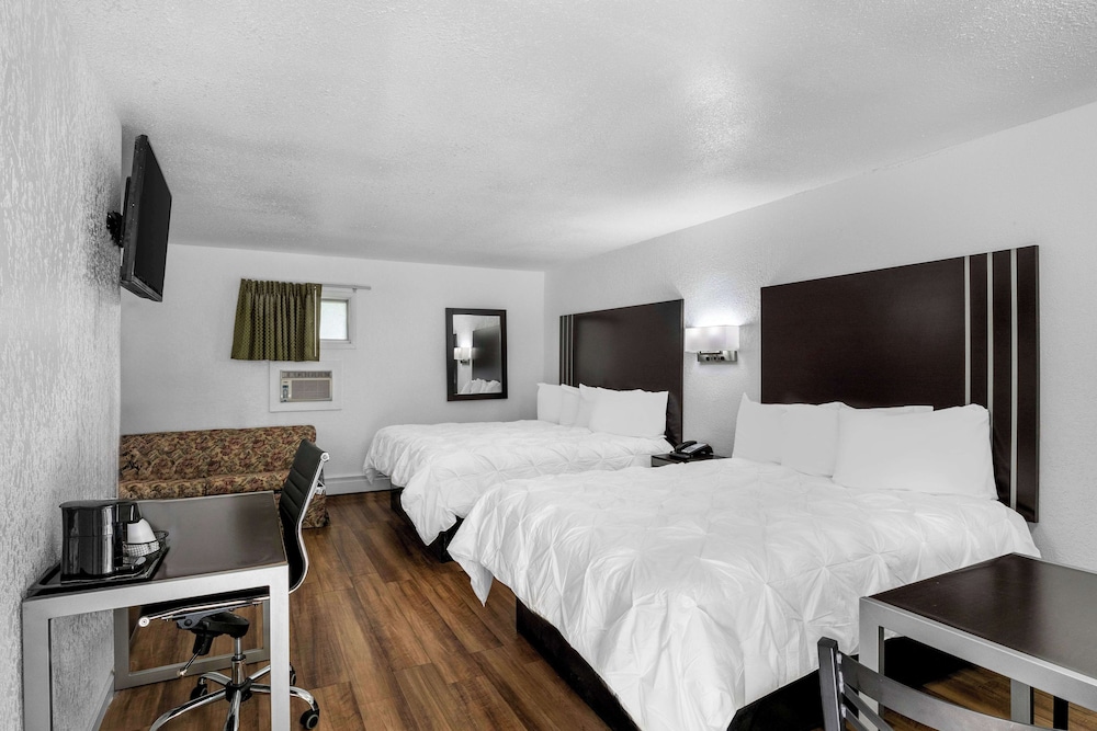 Americas Best Value Inn Jonesville Hillsdale - photo 10