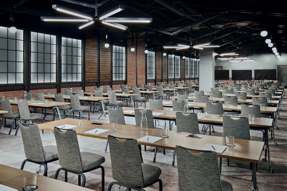 Moxy Downtown Los Angeles - photo 61