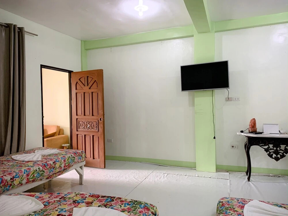 Isla Virginia Fun talan in Baler, Philippines