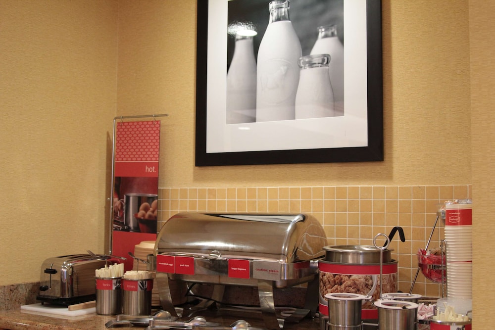 Hampton Inn Hampton Newport News - photo 28