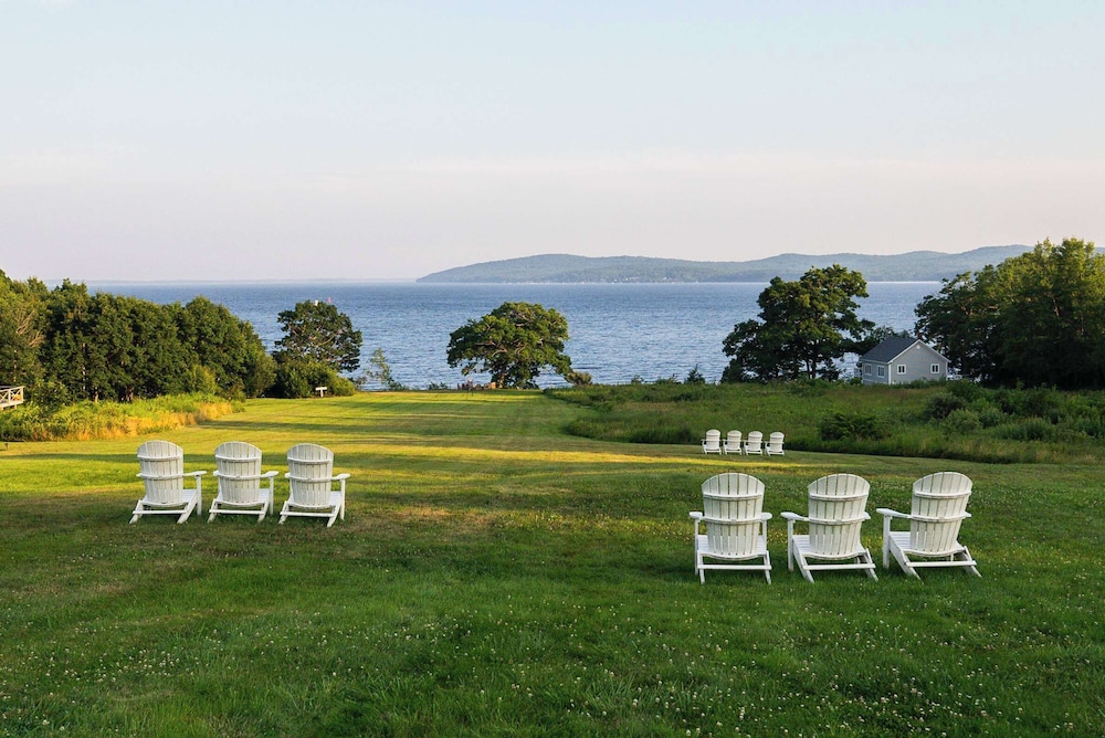 Fireside Inn & Suites Belfast - featured photo