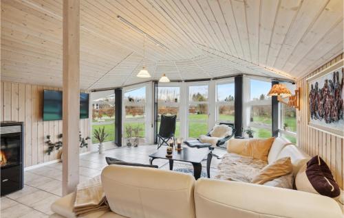 Lovely Home In Strandby With Wifi — 5-Star Luxury Hotel in Strandby, Denmark